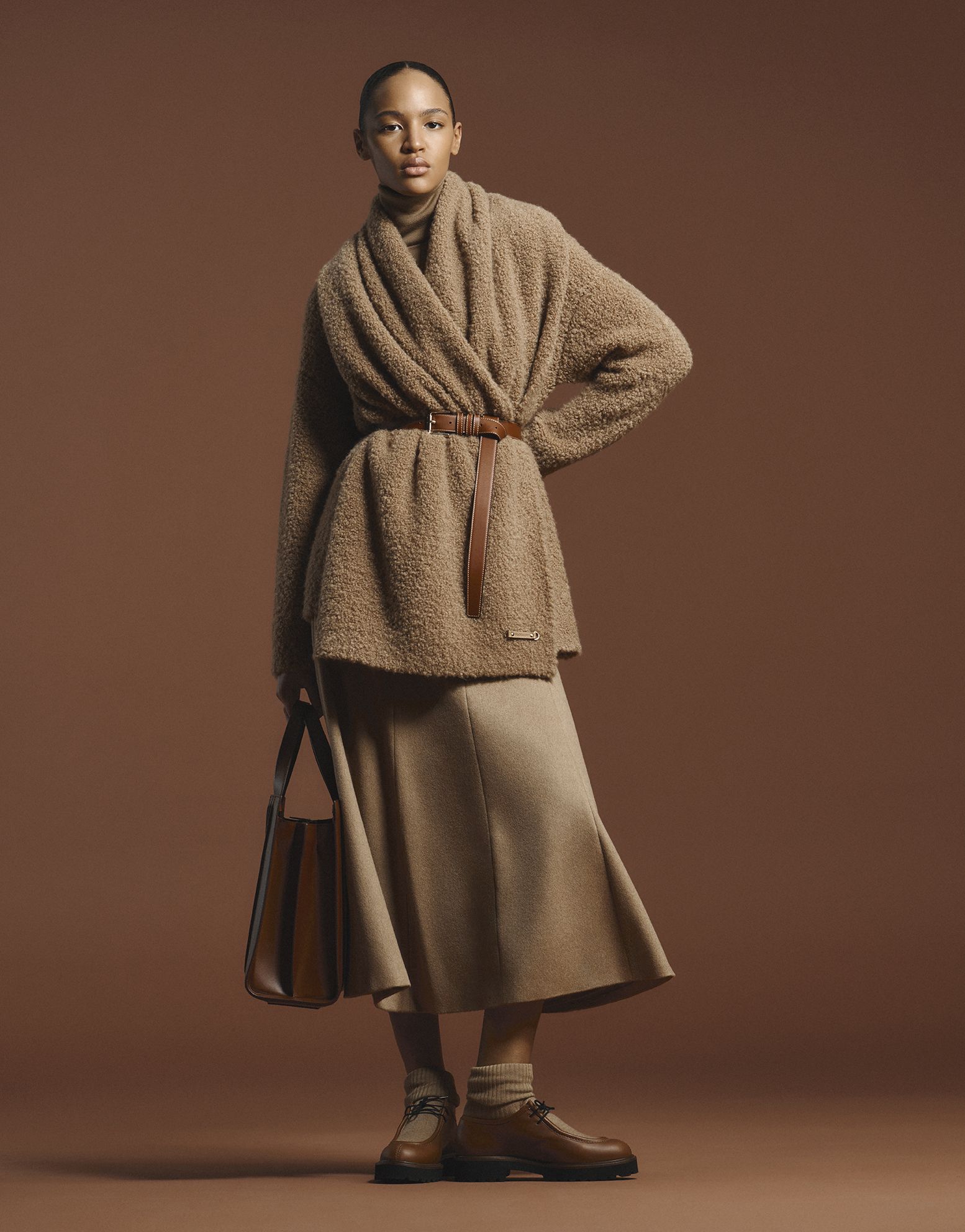 FW25   MAX MARA   CATALOGUE   CAMEL   LOOK 1 Max Mara